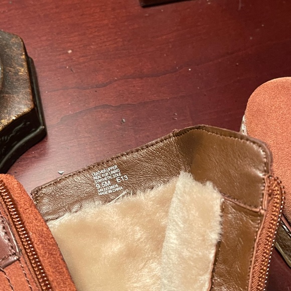 Tory Burch suede platform wedge booties - Picture 2 of 6